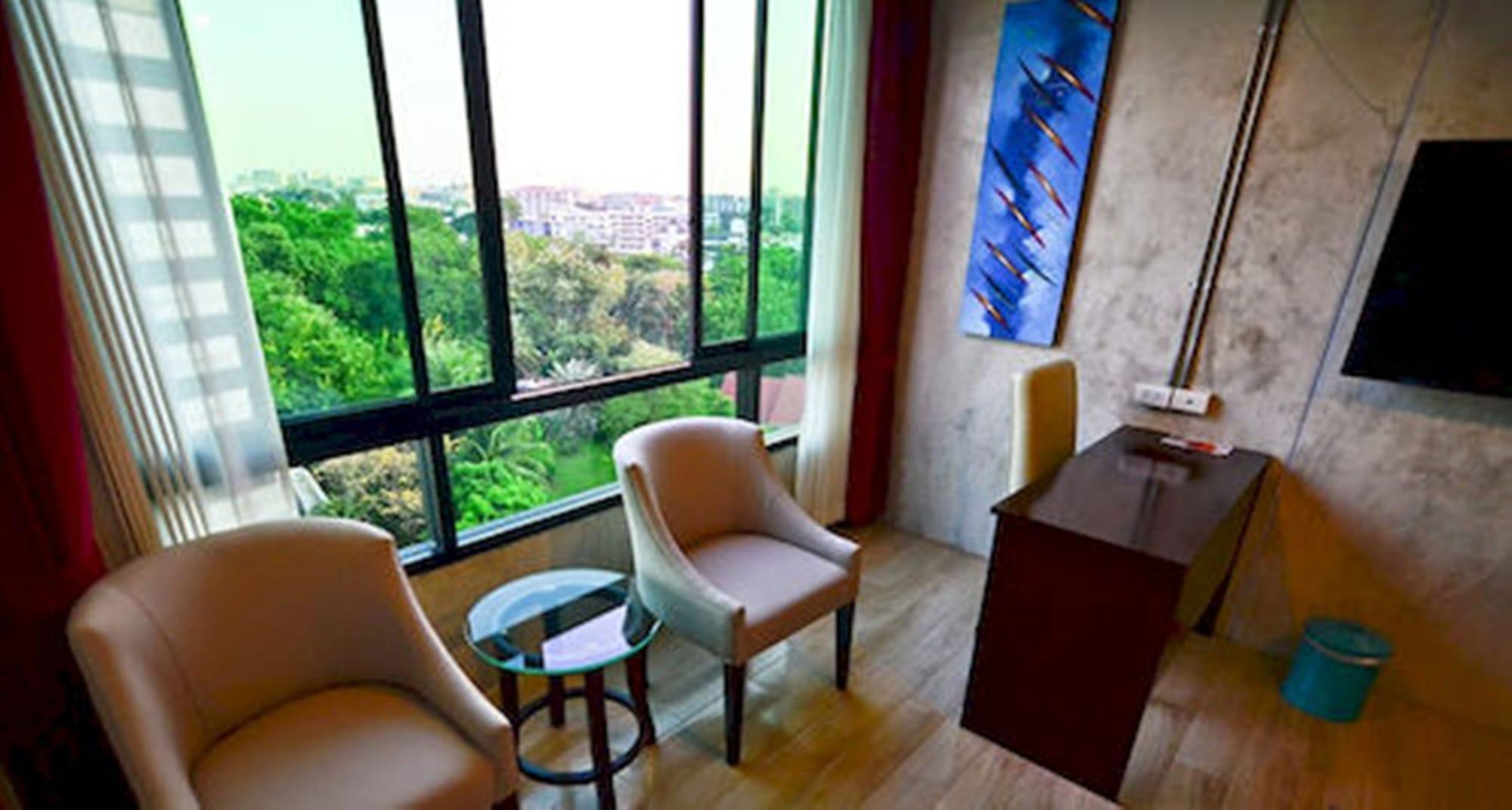 Hotel Prestige Čiang Mai Exteriér fotografie