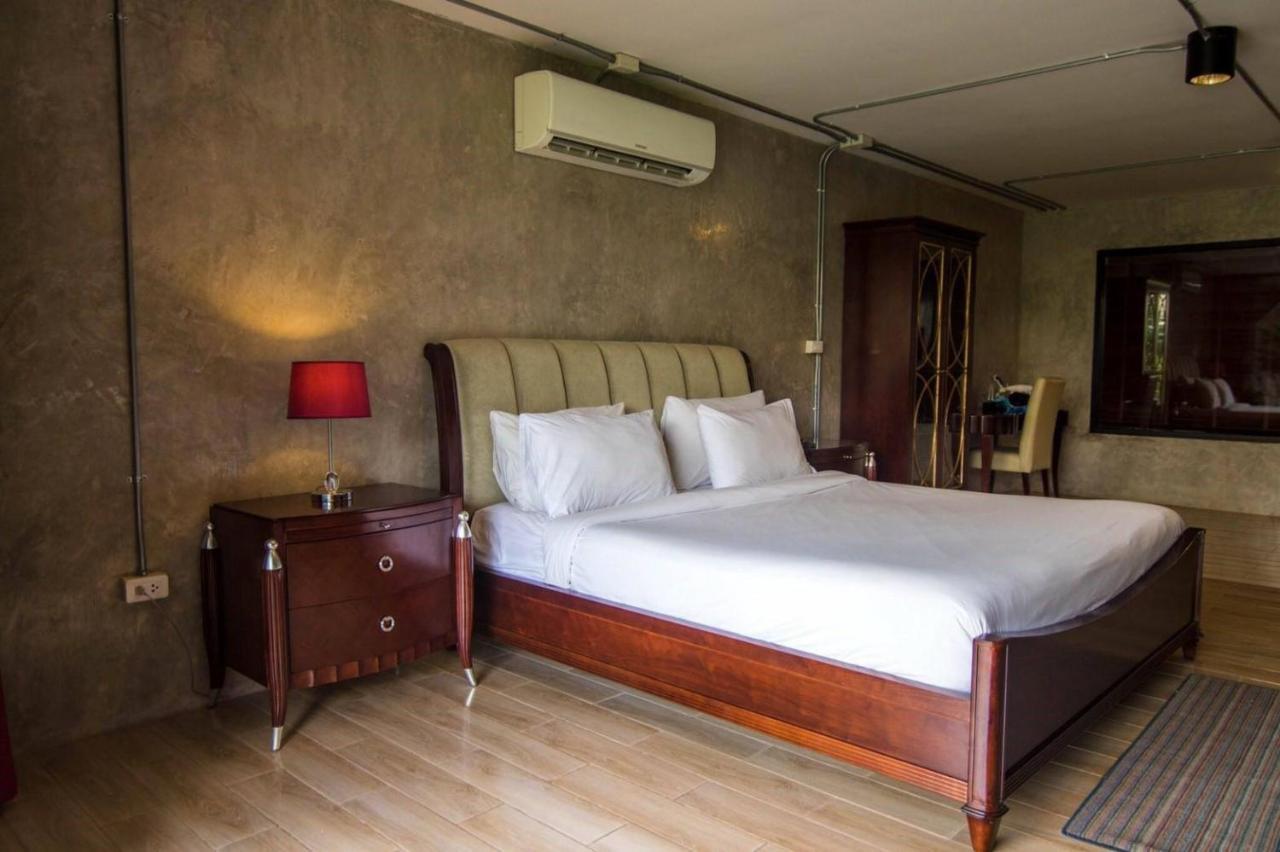 Hotel Prestige Čiang Mai Exteriér fotografie